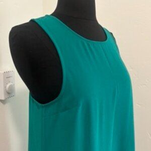 Tildon green racerback mini dress, size small